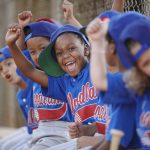 baseball kid players